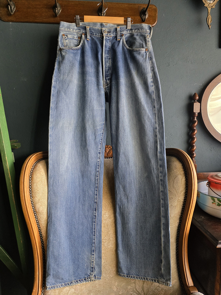 90S LEVI&#039;S LVC  501XX   (made in usa)